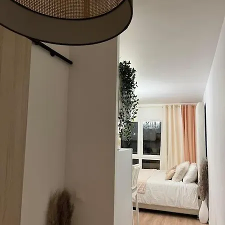 Moderne & Cosy - Vue Sur Apartment *